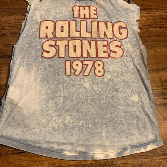 Rolling Stones Distressed Tee - Picture 2 of 2